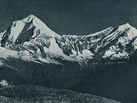 
Dhaulagiri And Tukche Peak From  The East - Annapurna by Maurice Herzog book
